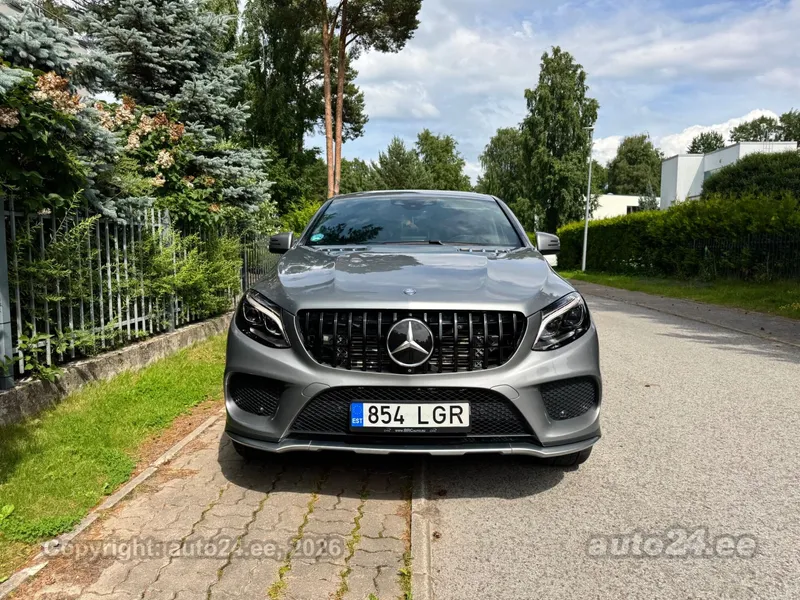 Mercedes-Benz GLE 350 - 1