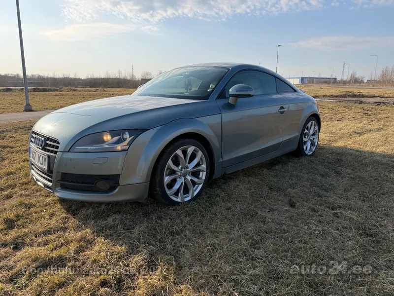Audi TT - 1