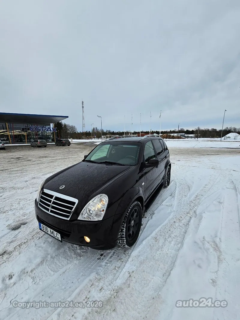 SsangYong Rexton - 1