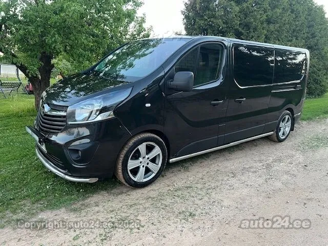 Opel Vivaro - 1