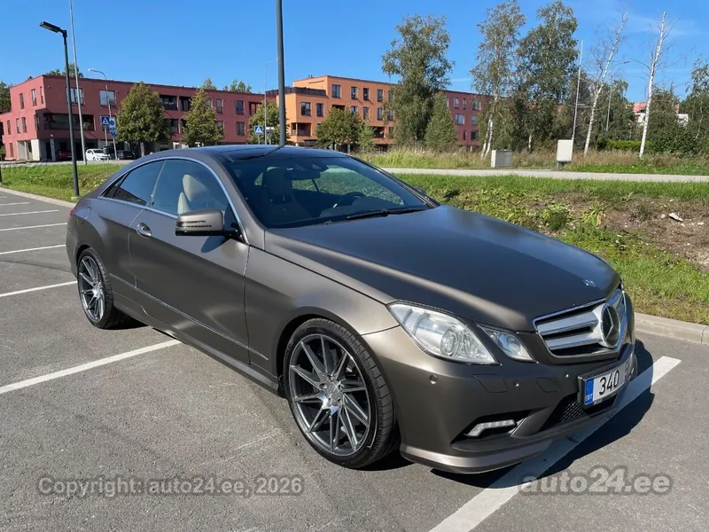 Mercedes-Benz Mercedes-Benz E 500