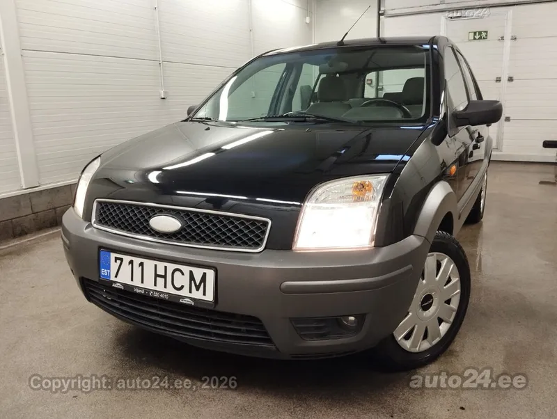 Ford Fusion - 1