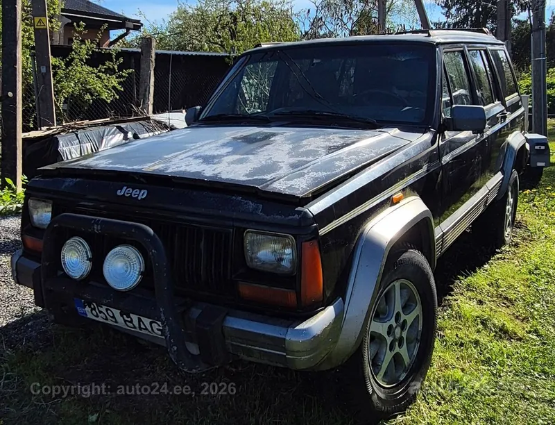 Jeep Cherokee - 1