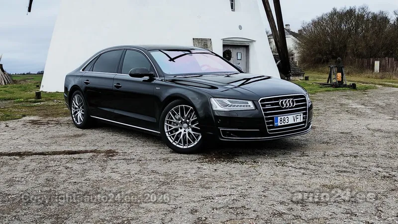 Audi A8 - 1
