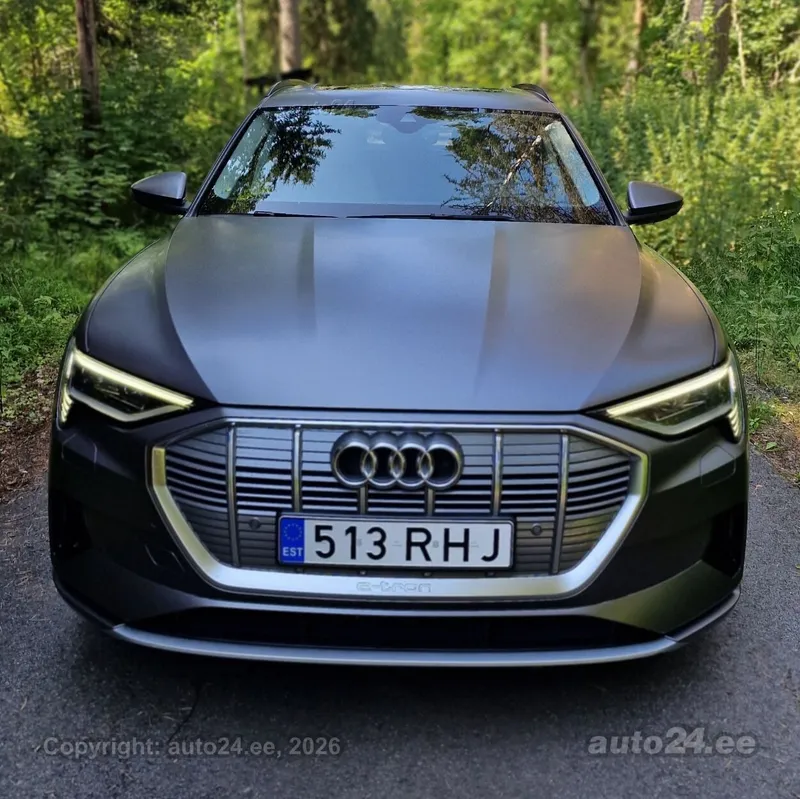 Audi e-tron - 1