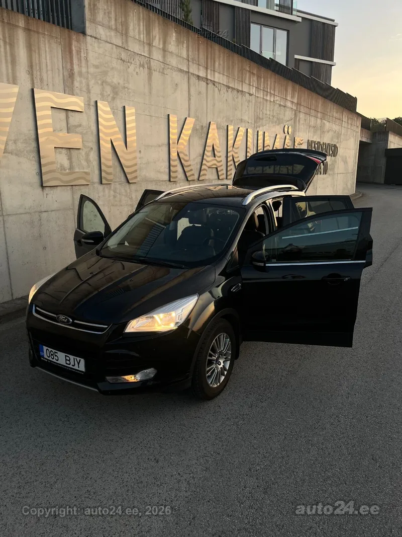 Ford Kuga - 1