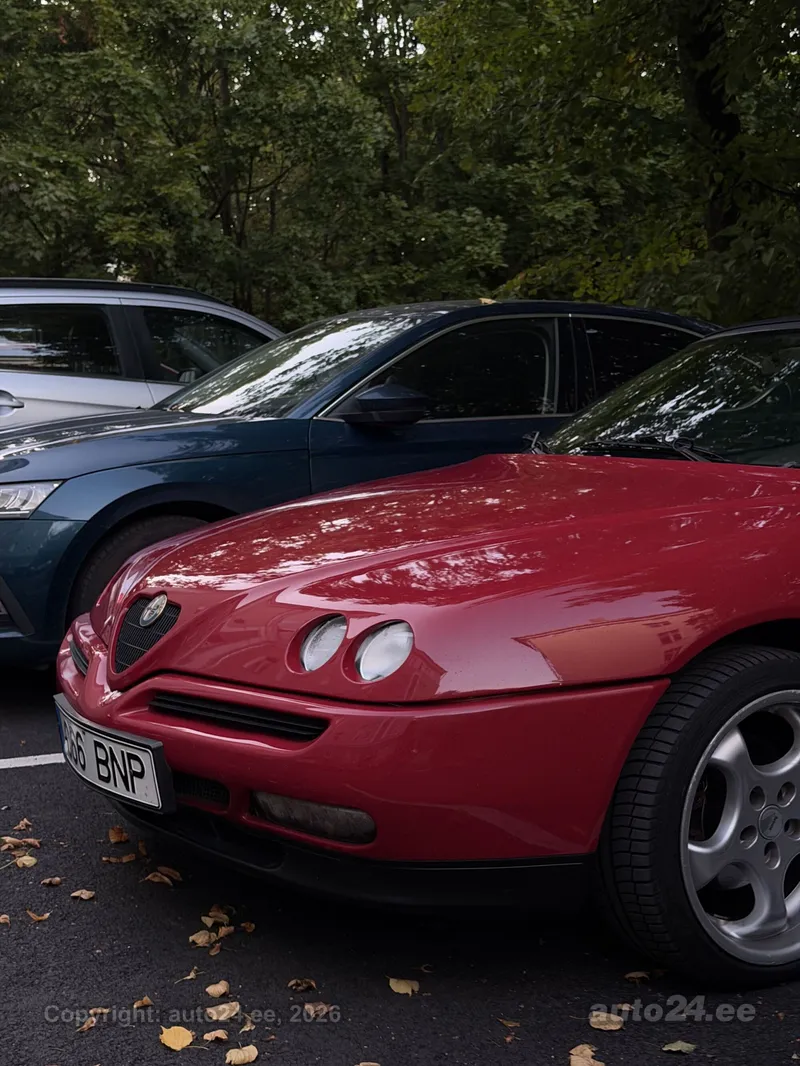 Alfa Romeo Spider - 1