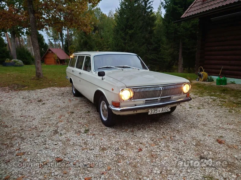 GAZ GAZ 24-02