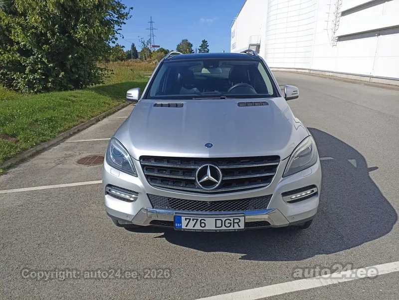 Mercedes-Benz ML 350 - 1