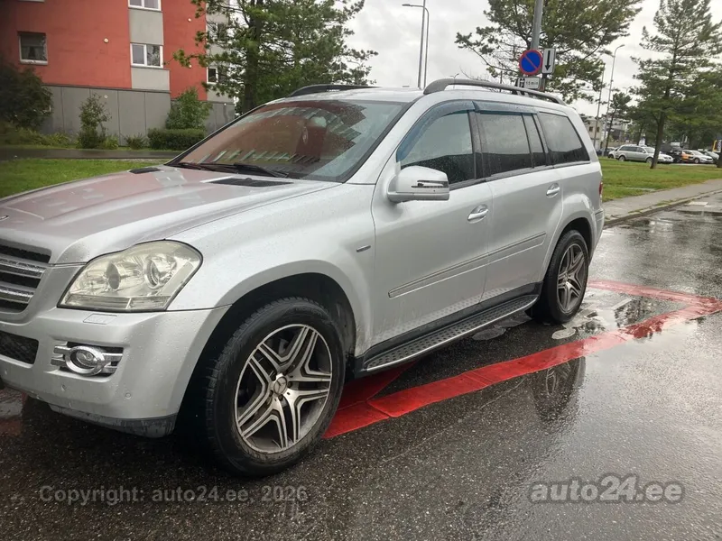 Mercedes-Benz Mercedes-Benz GL 320