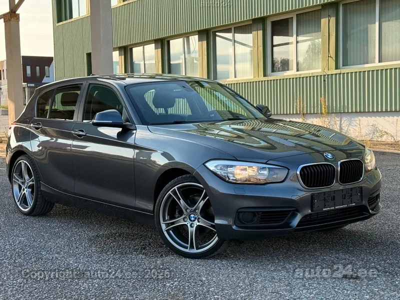 BMW 120 - 1