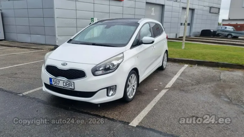 KIA Carens - 1