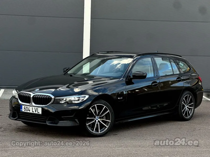 BMW 320 - 1