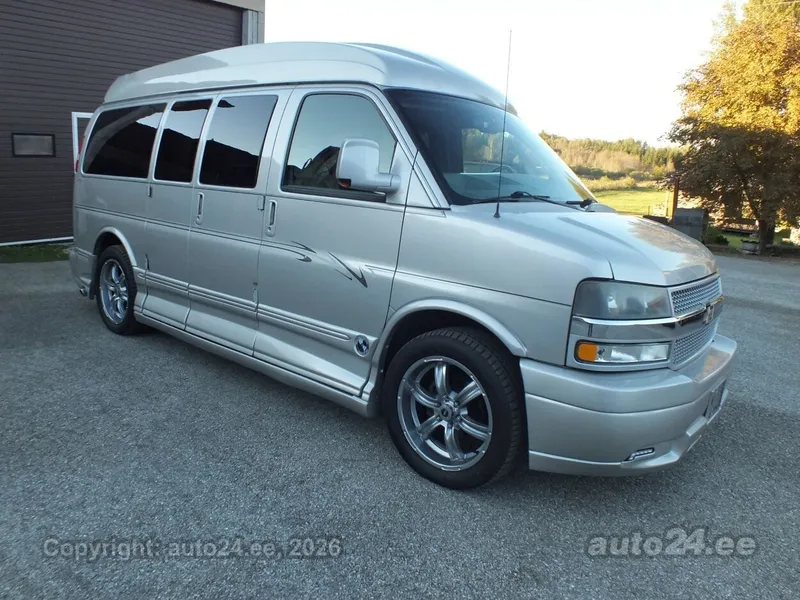 Chevrolet Express - 1