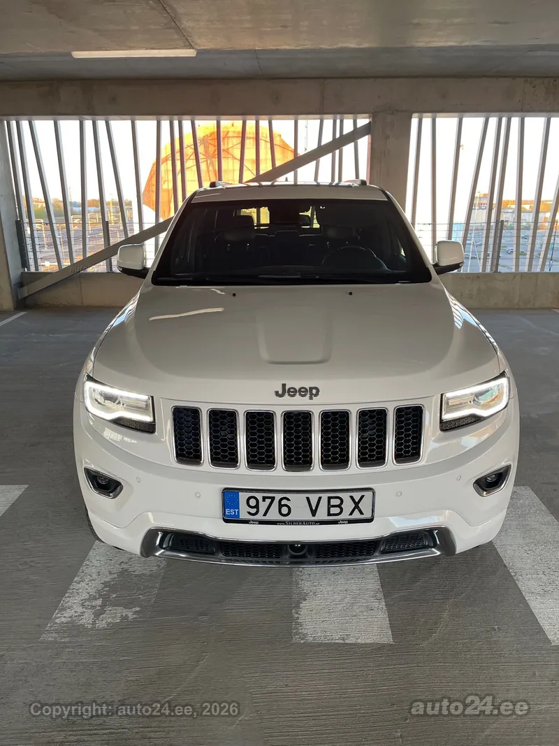Jeep Grand Cherokee - 1