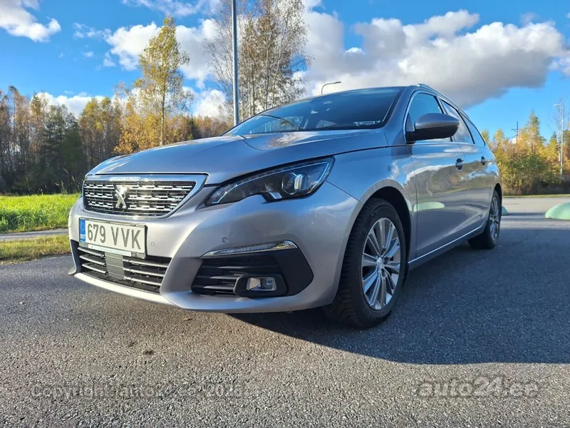 Peugeot 308 - 1