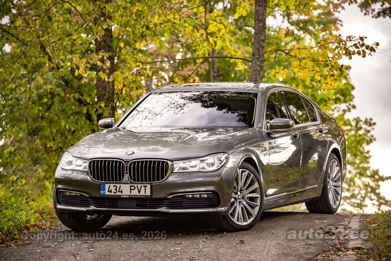 BMW 730 - 1