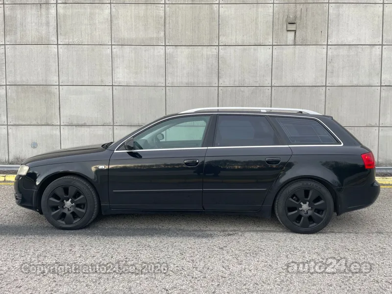 Audi A4 - 1