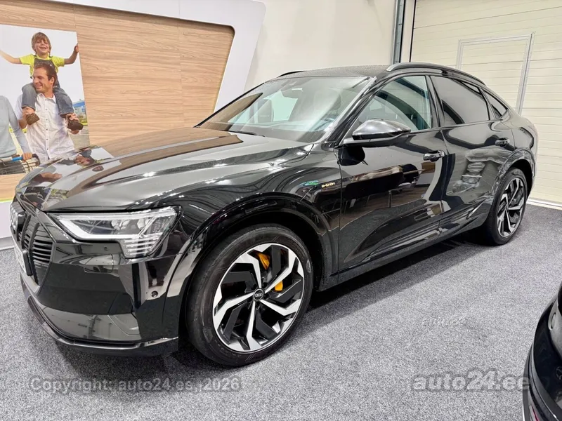 Audi e-tron - 1