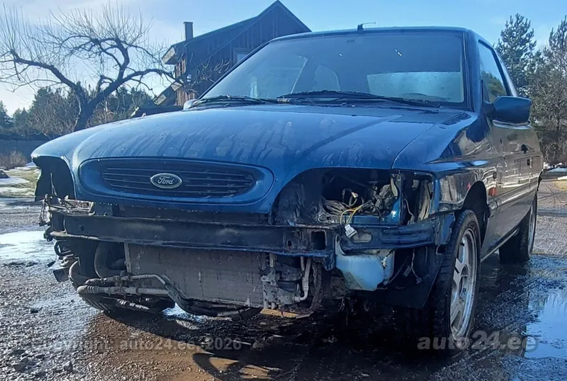 Ford Escort - 1