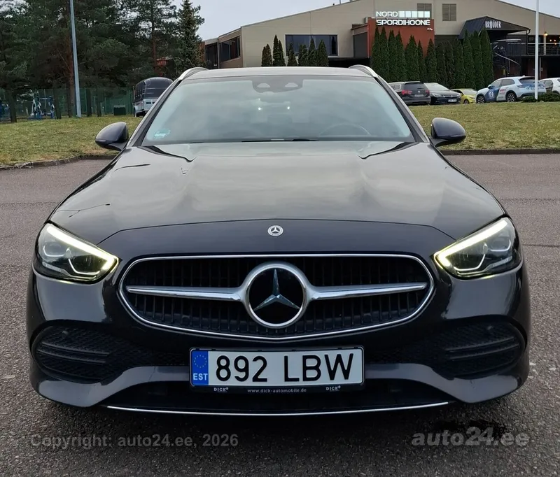 Mercedes-Benz C 220 - 1