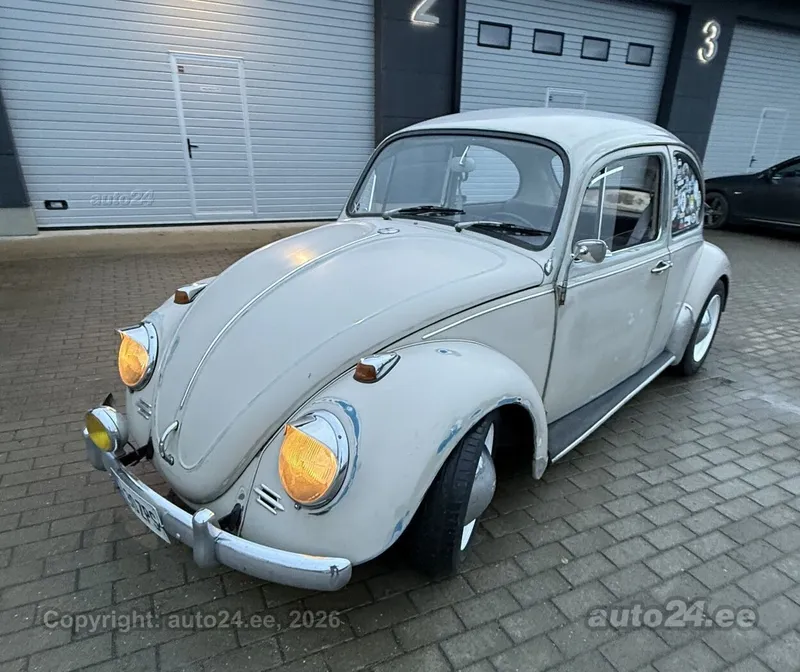 Volkswagen Beetle - 1