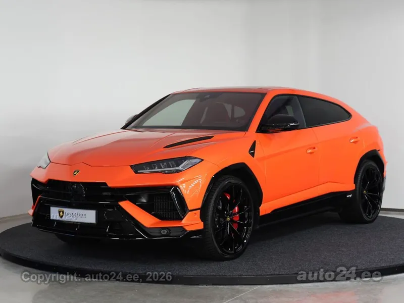 Lamborghini Urus - 1