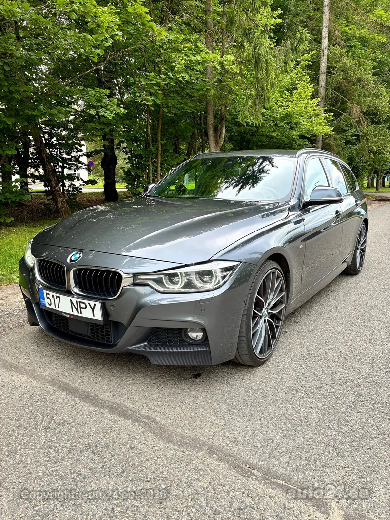 BMW 330 - 1