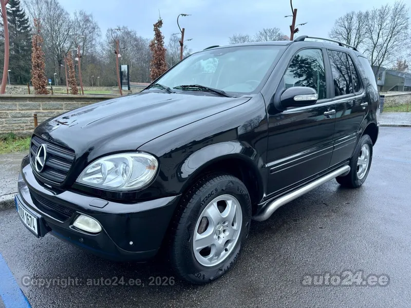 Mercedes-Benz ML 270 - 1