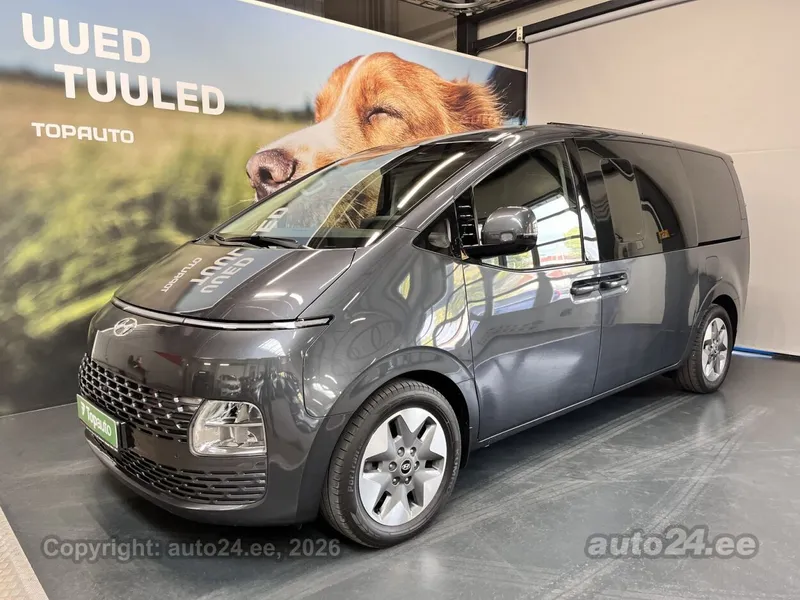 Hyundai Staria - 1