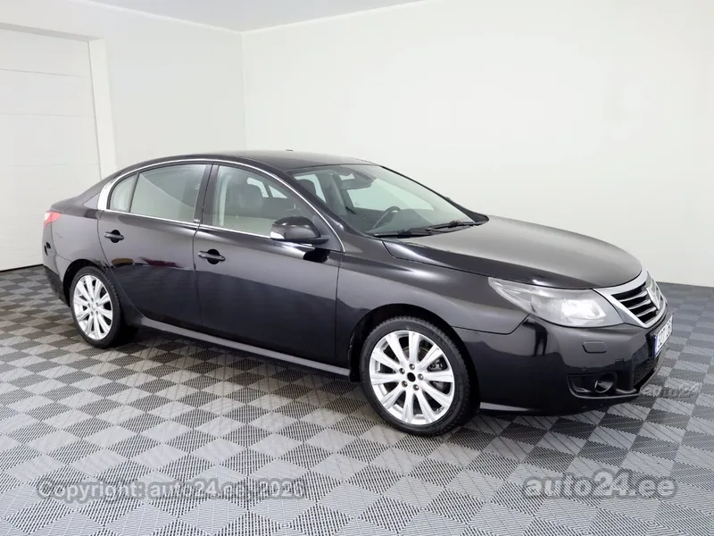 Renault Latitude - 1