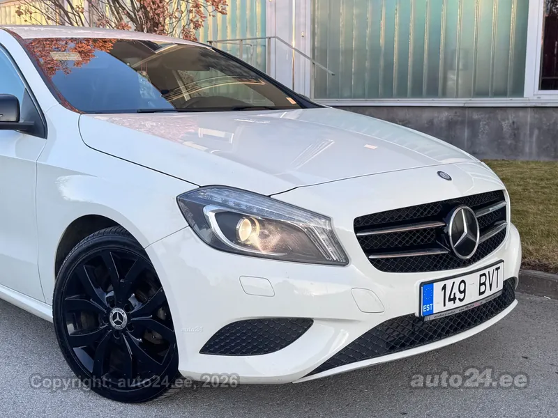 Mercedes-Benz A 180 - 1