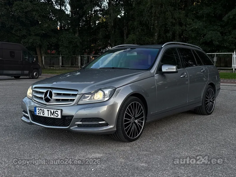 Mercedes-Benz C 180 - 1