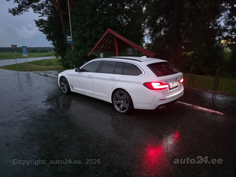 BMW 520 - 1