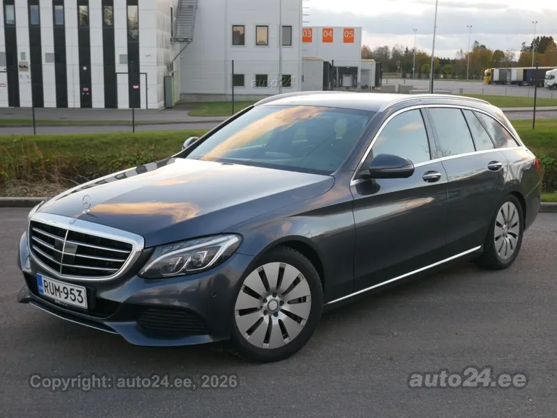 Mercedes-Benz C 350 - 1