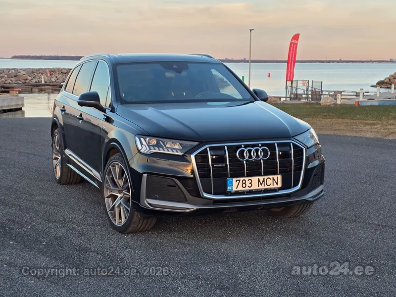 Audi Q7 - 1