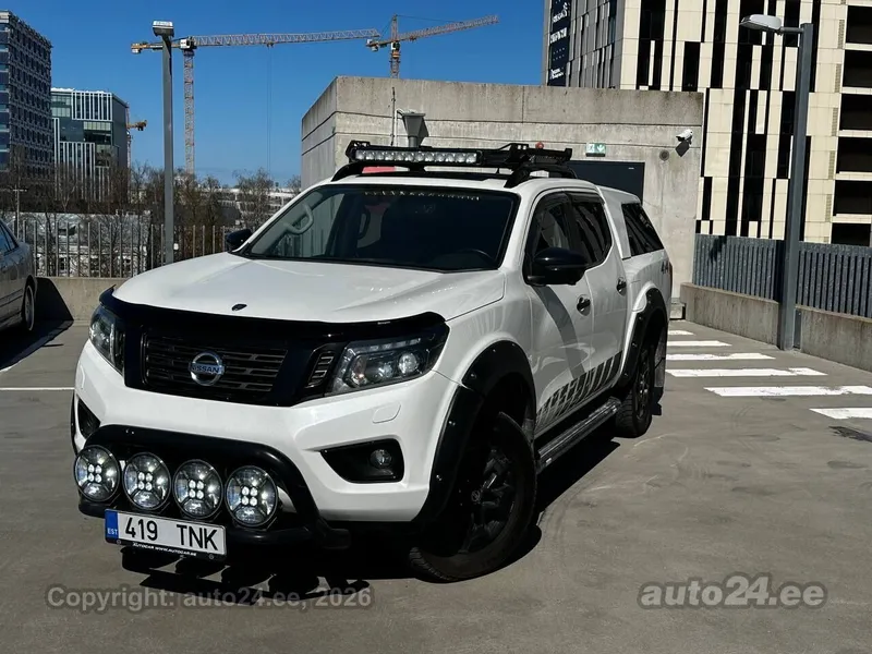 Nissan Navara - 1