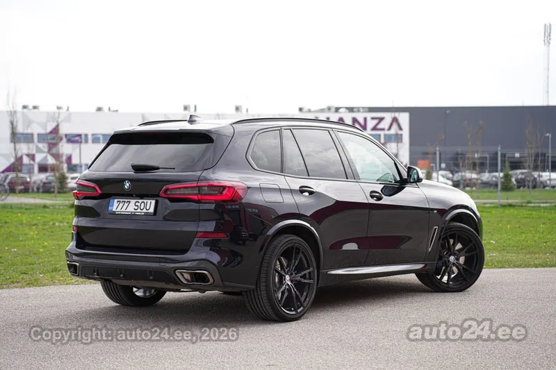 BMW X5 M50 - 1