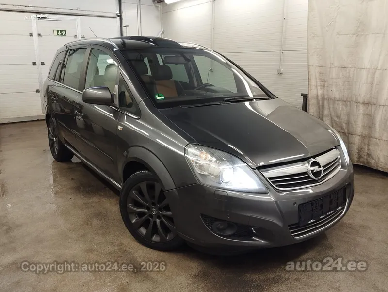 Opel Zafira - 1