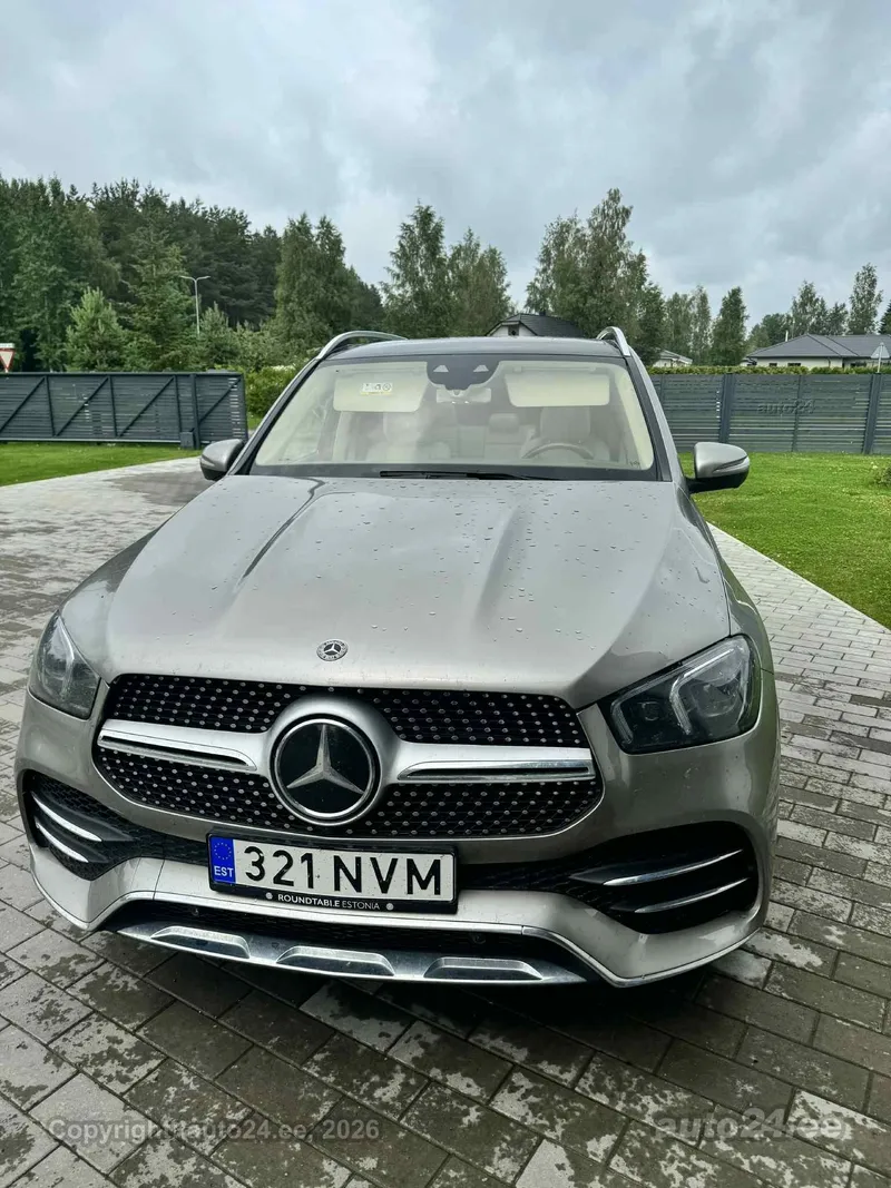 Mercedes-Benz GLE 300 - 1