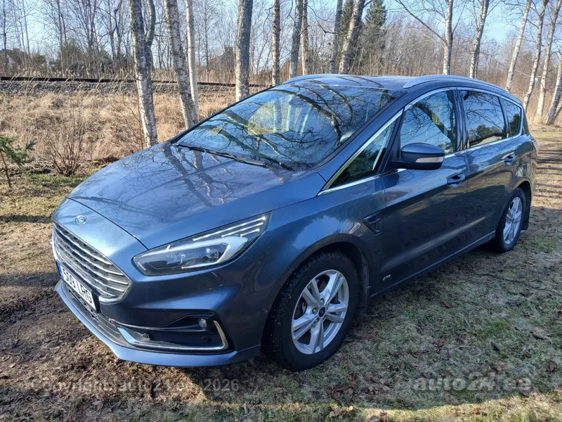 Ford S-max - 1