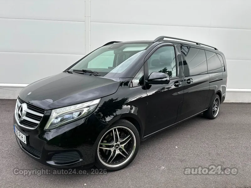 Mercedes-Benz V 220 - 1
