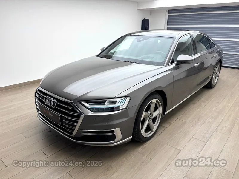 Audi A8 - 1