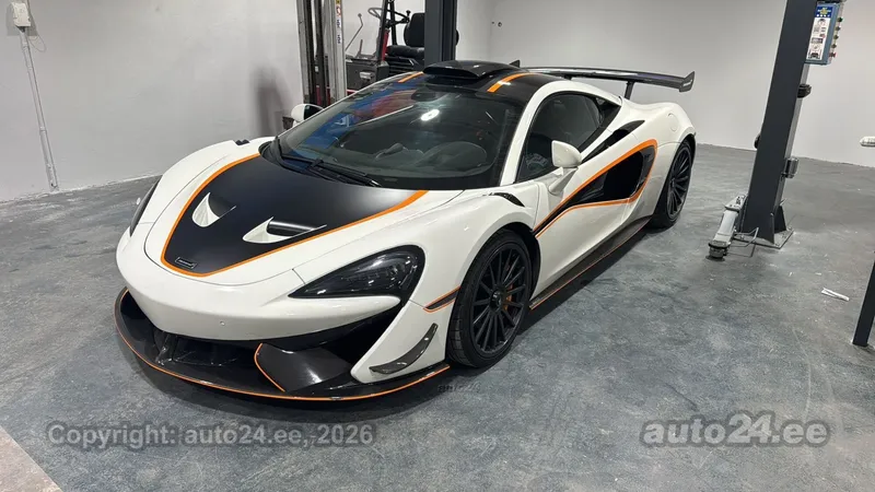 McLaren 620R - 1