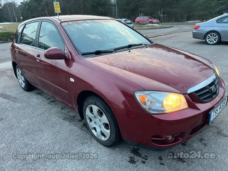 KIA Cerato - 1