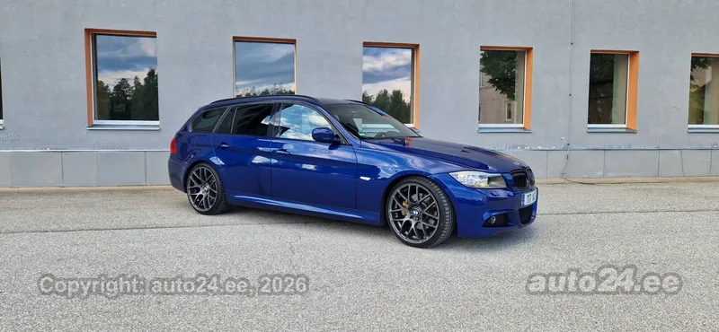 BMW 330 - 1
