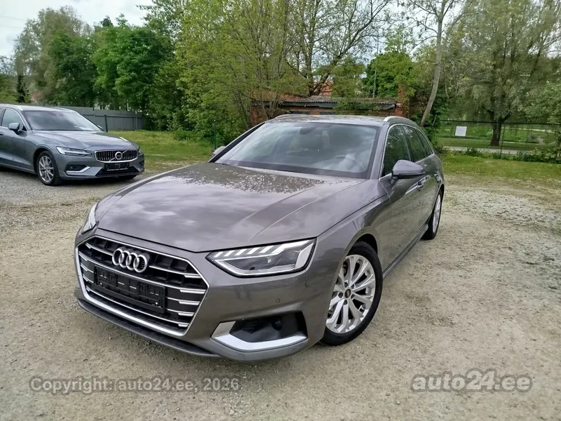 Audi A4 - 1