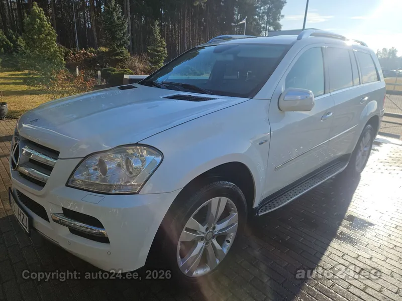 Mercedes-Benz GL 350 - 1