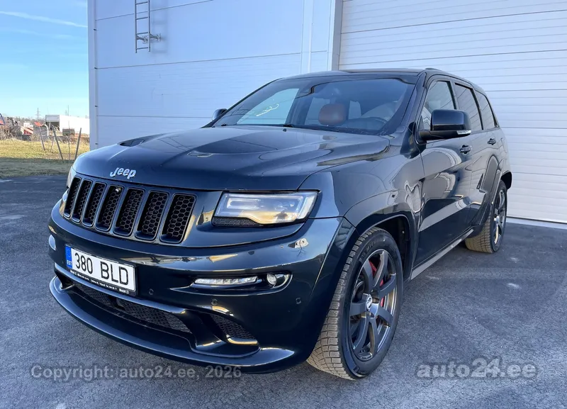 Jeep Grand Cherokee - 1