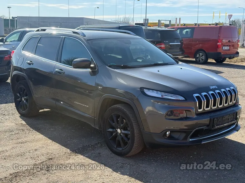 Jeep Cherokee - 1